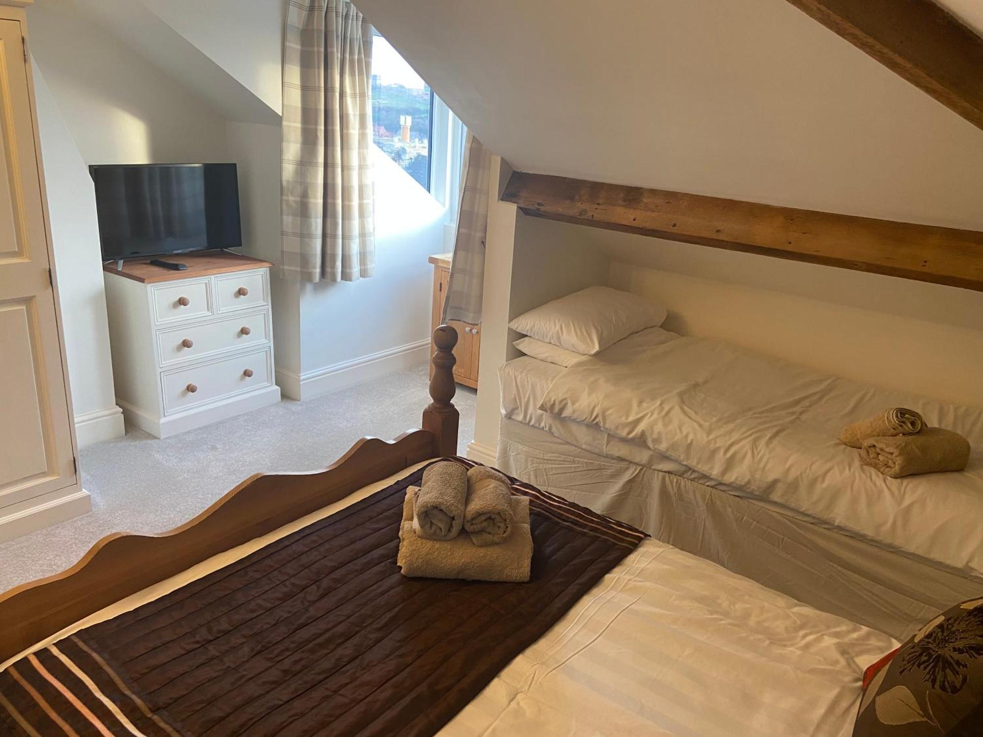 County Loft Penthouse Apartment Whitby Exteriör bild